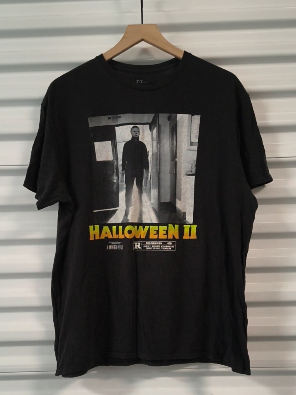 Halloween II Hospital Graphic Licensed Horror Crewneck Short Sleeve T-shirt XL